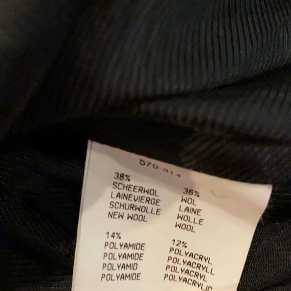 Claudia starter wool skirt - Picture 5 of 5